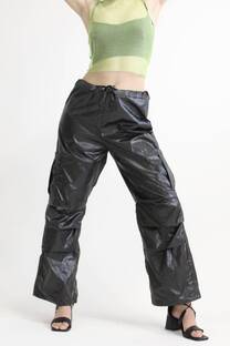 Pantalon Parachute Bolsillos  - 