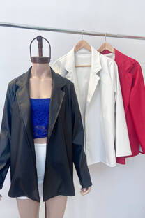 Blazer largo de cuerina - 