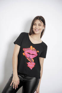 Remera Cuello V permite sentir  - 