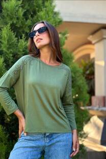 Remera Roche tachas creppe - 