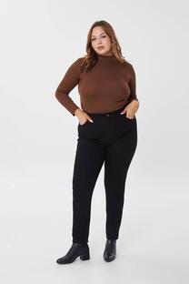 CURVY - 