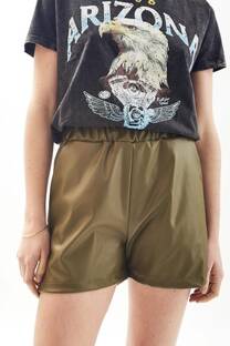 Short cuerina noche  - 