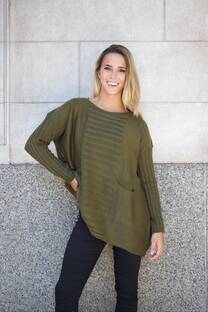 Sweater tejido con bolsillo - 