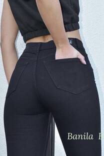 PANTALON JEAN CLASICO ELASTIZADO - 