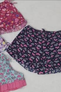 Shorts con volados - 