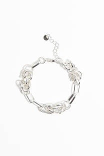 Pulsera de acero quirurgico blanco con dije. - 