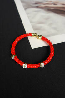 PULSERA TRENZADA DE ECOCUERO CON TRES DIJES STRASS