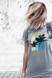 Remera ancha California Palmeras negras - 