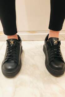 Zapatilla Mc Queen All Black - 