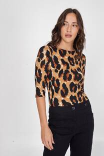 REMERA CUELLO CERRADO PRINT - 