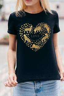 remera corta corazon leopardo - 