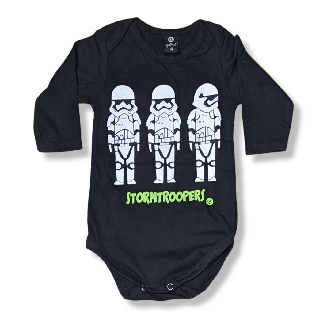 Imagen carrousel Body remera ml STORM TROOPERS 1