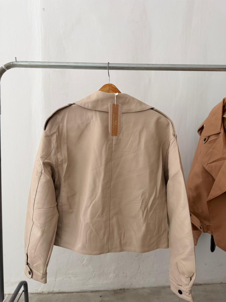Imagen carrousel CAMPERA YD ECOCUERO OVERSIZE 3