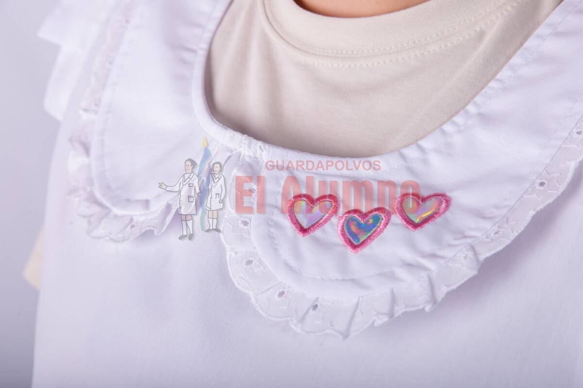 Imagen carrousel Poncho de Niño Blanco c/bordados 1