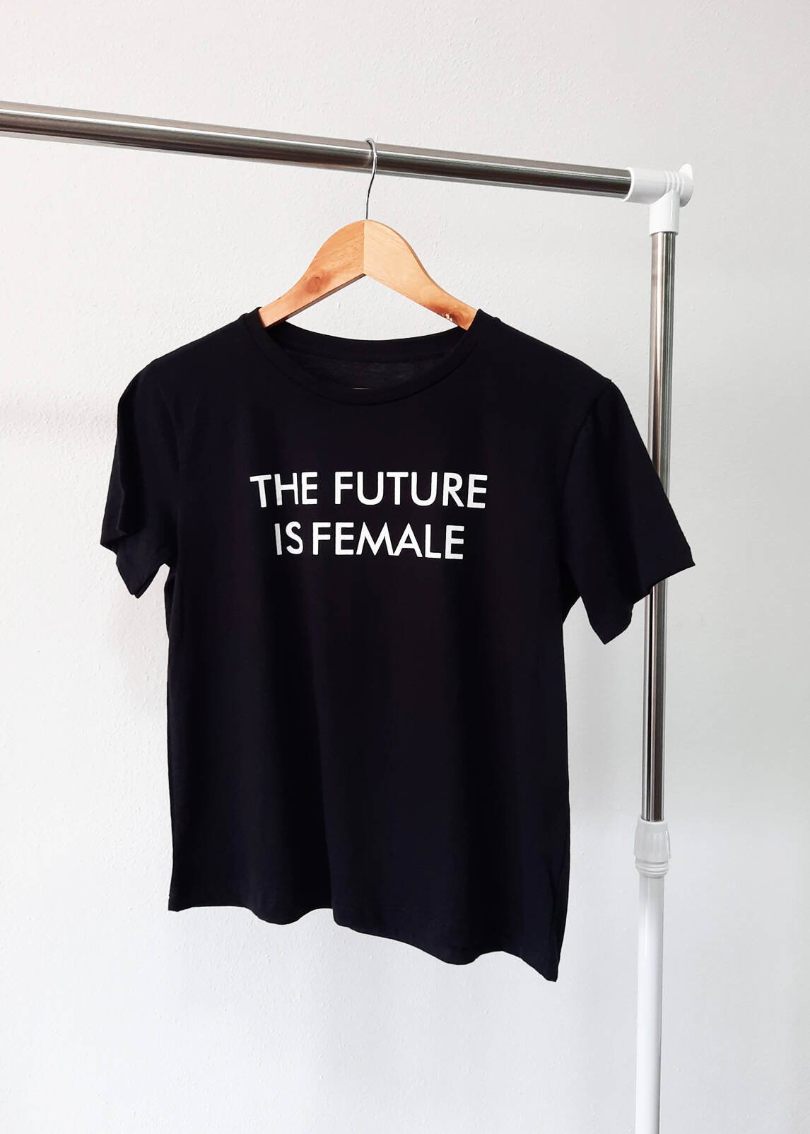 Imagen carrousel Remera Jersey &quot;The Future Is Female&quot; 1