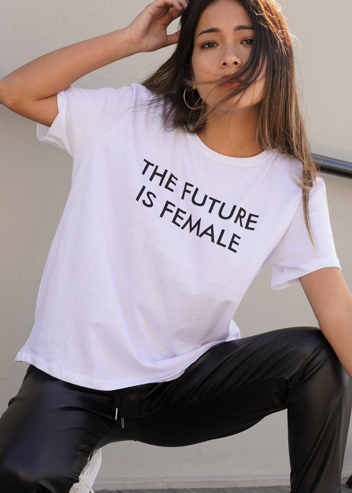 Imagen producto Remera Jersey &quot;The Future Is Female&quot; 1