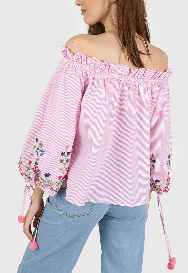 Imagen carrousel BLUSA IMPORTADA GERALDINE 2