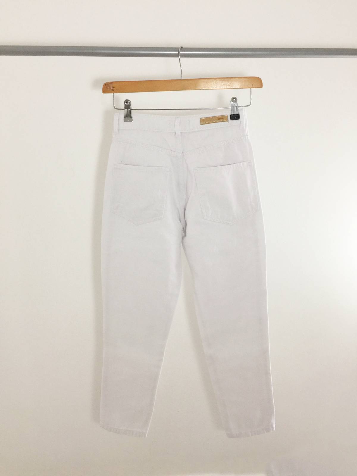 Imagen carrousel PANTALON MOM RIGIDO DE GABARDINA (MARBELLA) 5