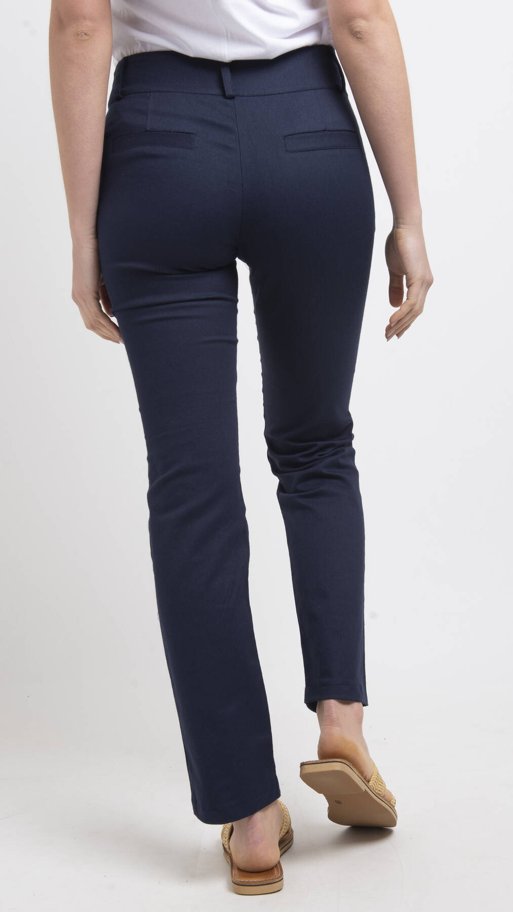 Imagen carrousel  Pantalón Clásico Medio Recto Tela Gabardina / Talle grande 3