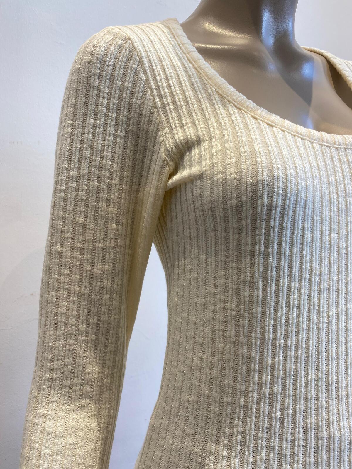 Imagen carrousel Remera PAMELA  1