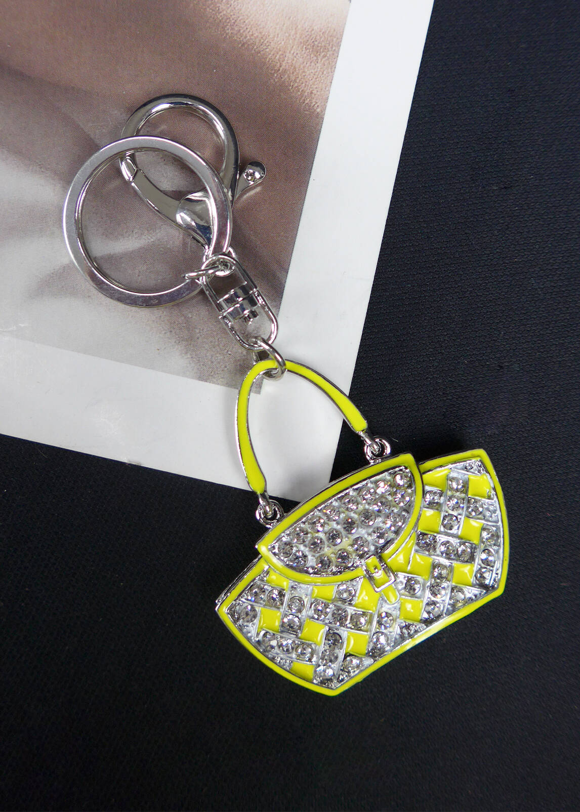 Imagen carrousel LLAVERO CARTERA CON STRASS 1