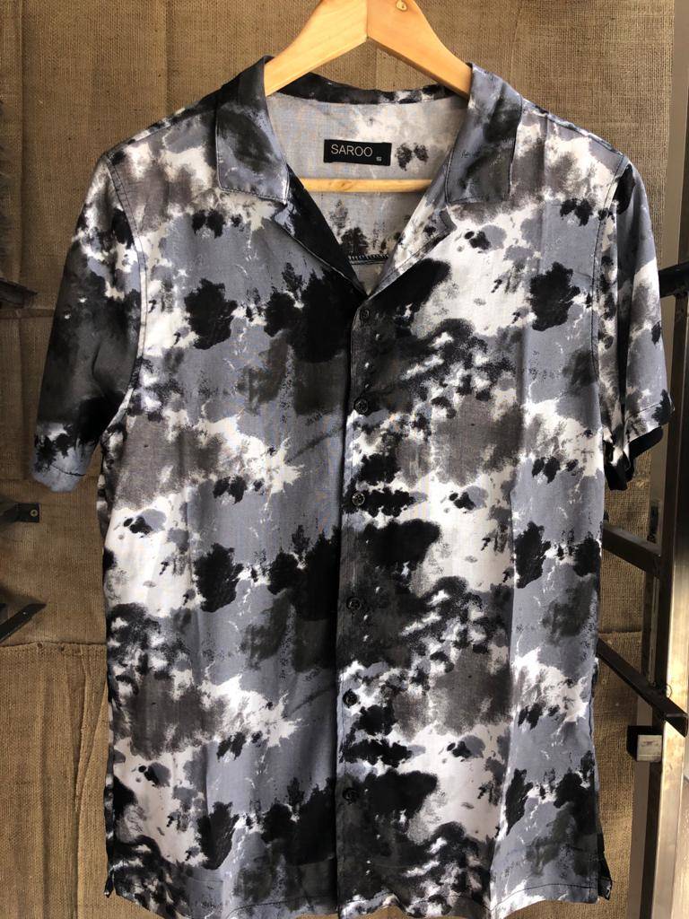 James Dyson Acumulación Mediana Camisa Hawaiana | Distrito Moda